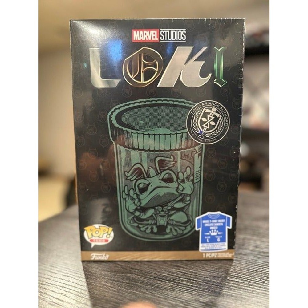 Funko Pop Marvel Tee Size Large